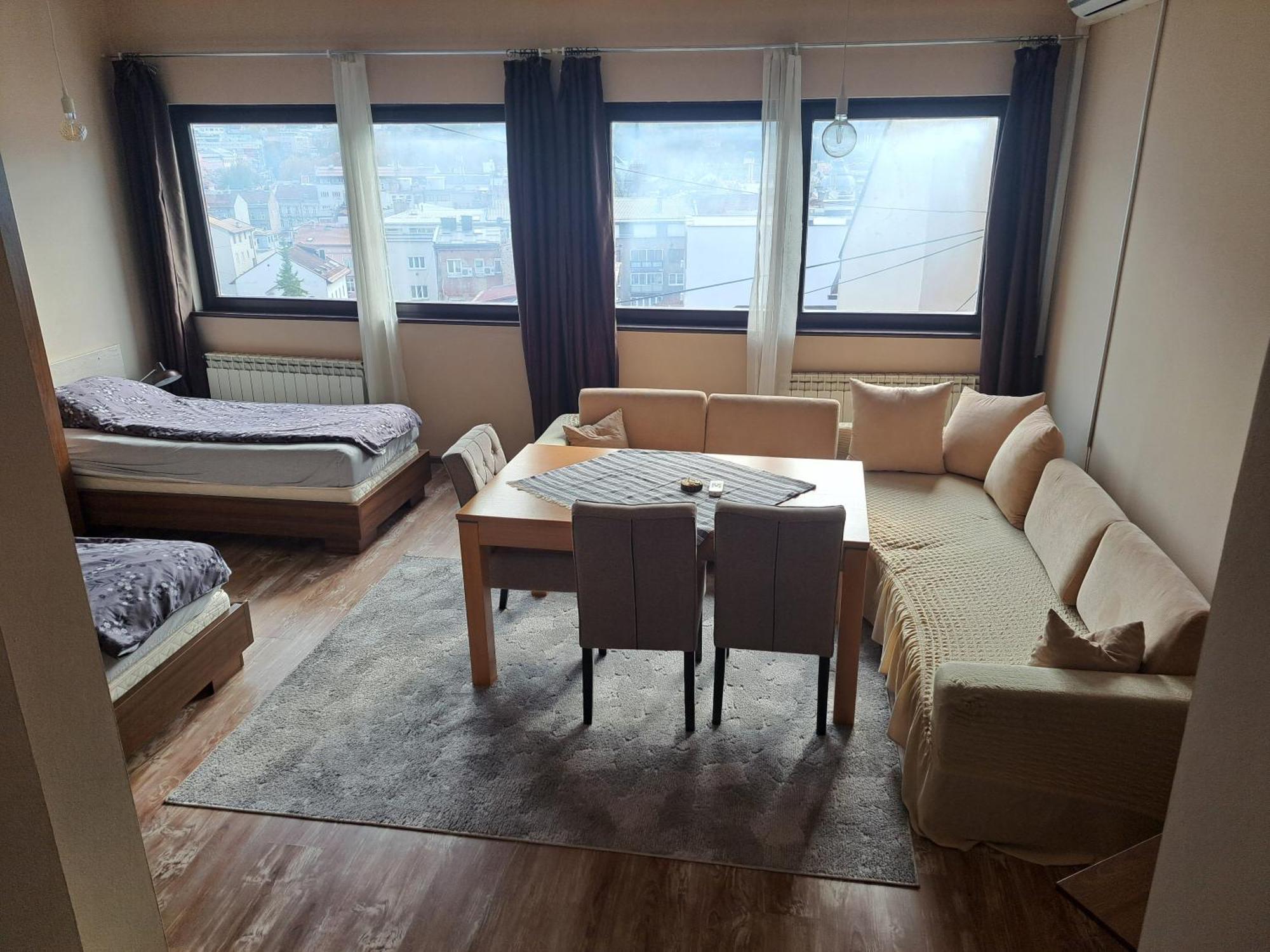 Al-Dino Hotel Сараево Екстериор снимка