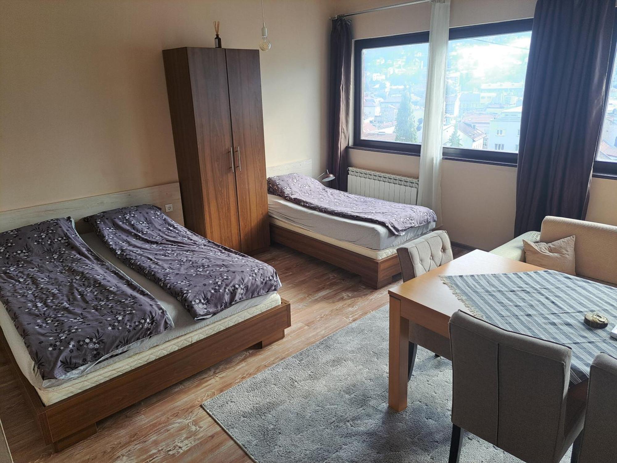 Al-Dino Hotel Сараево Екстериор снимка